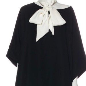 Carolina Herrera Oversized Black Tunic with White Neck Tie - Size M